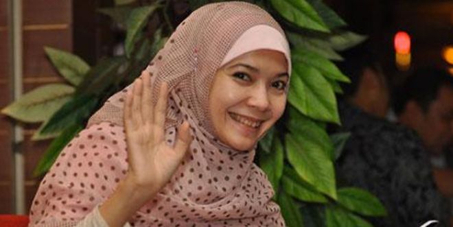 Artis Eksanti MC Seminar Akbar RTMPE