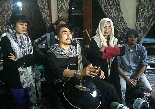 Astaga, Rez Artamevia Mangaku Lihat Gatot Cabuli Korbannya. Sebelumnya Dicecoki dengan Sabu-sabu