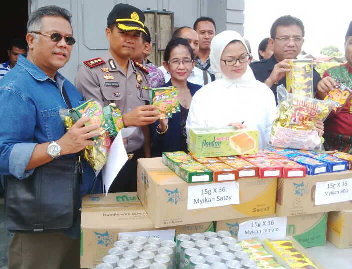 Badan POM RI Sita Produk Ilegal di Gudang Depan Rumah Anggota DPRD Dumai