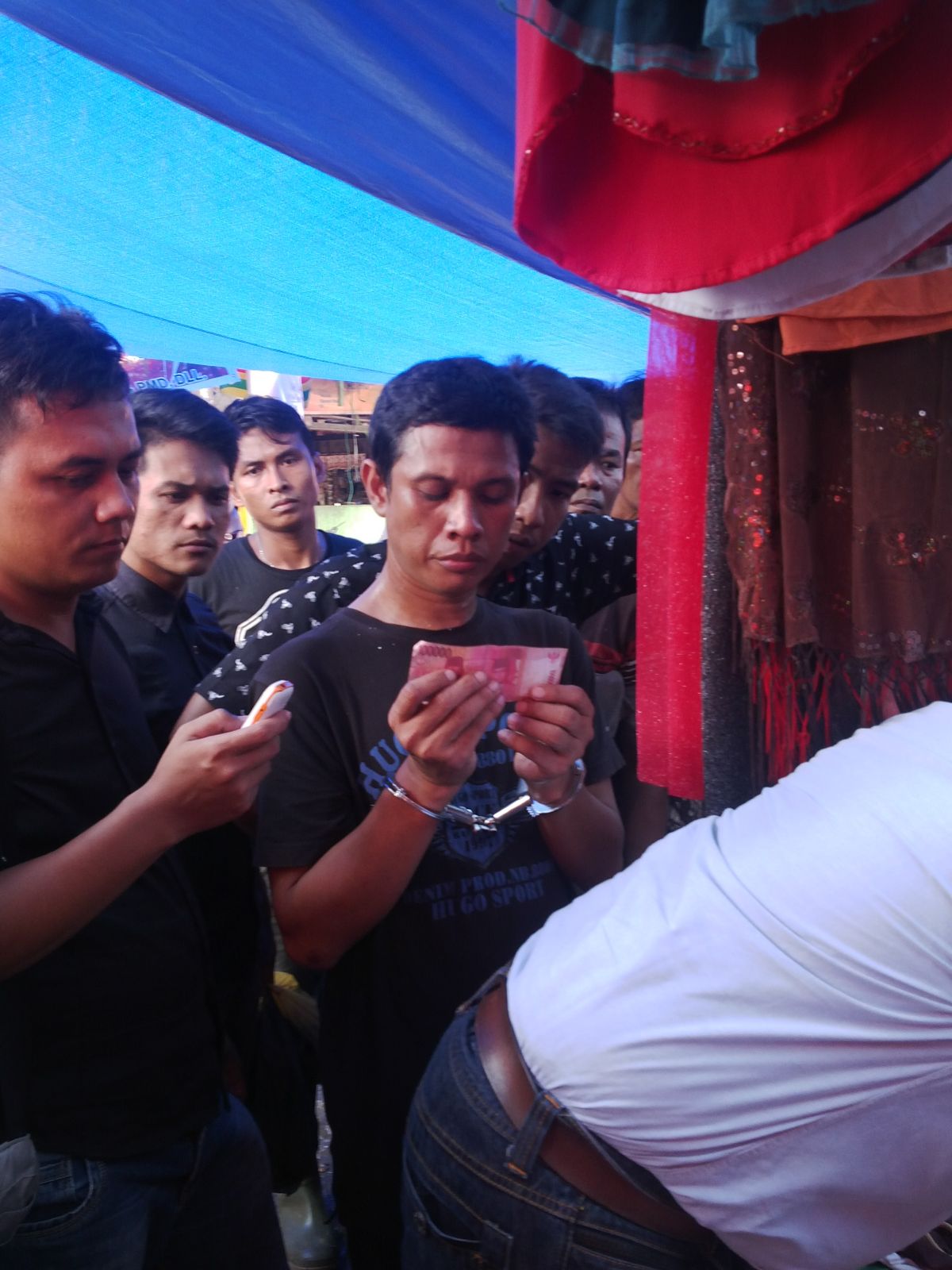 Beli Petai Dengan Uang Palsu, Pria Pekanbaru Ini Dibui
