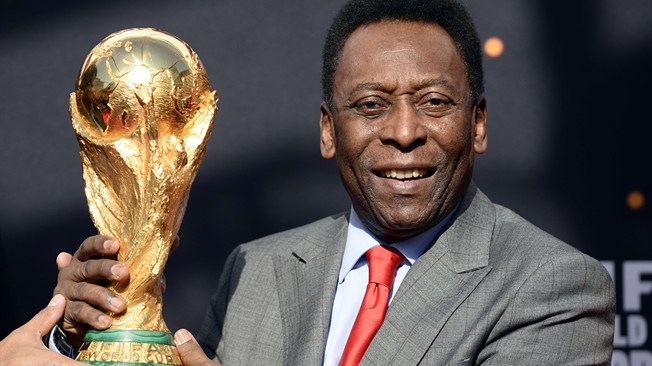 Brazil Tersisih, Pele Sebut Itu Bukan Kesalahan Dunga
