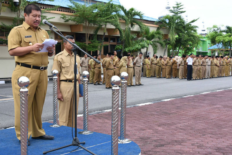 Bupati Ingatkan SKPD Soal Penyerapan Anggaran saat Apel Pagi