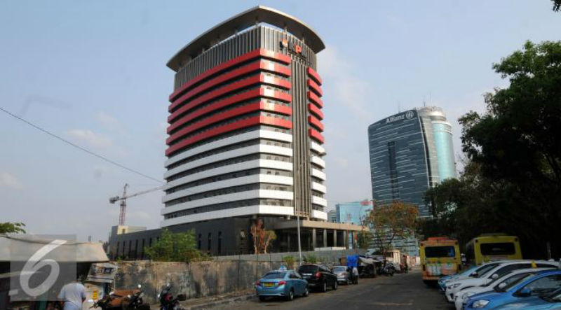 Enam Orang  Diduga Pelaku Suap Tiba Digedung KPK, Termasuk Ketua Pengadilan Negeri Kapahiang