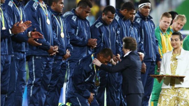 Fiji Raih Emas Pertama, Hari Itu Ditetapkan Hari Libur Nasional