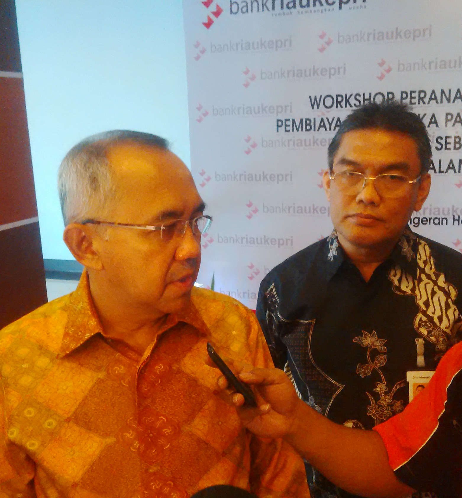 Gubernur Riau Berharap Bank Riau Kepri Terus Kembangkan Usahanya