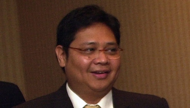 Gubernur Riau Jemput Kedatangan Menteri Perindustrian di Dumai