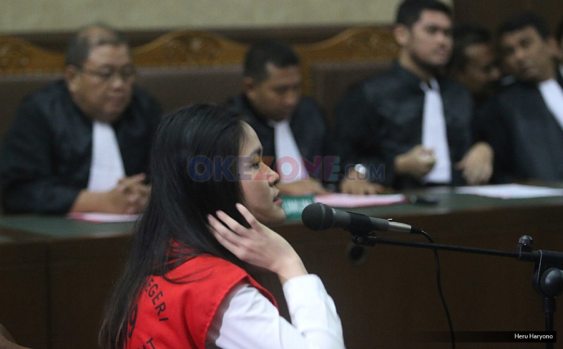 Ini Alasan Jessica Tidak Mengenakan Pakaian Tahanan di Ruang Sidang