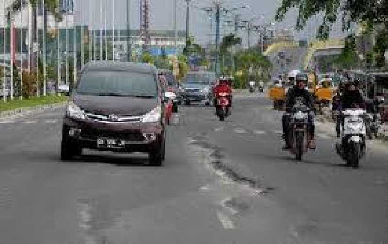 Jangan Senang Dulu, Perbaikan Gelombang Jalan Yos Sudarso Rumbai Bersifat Sementara