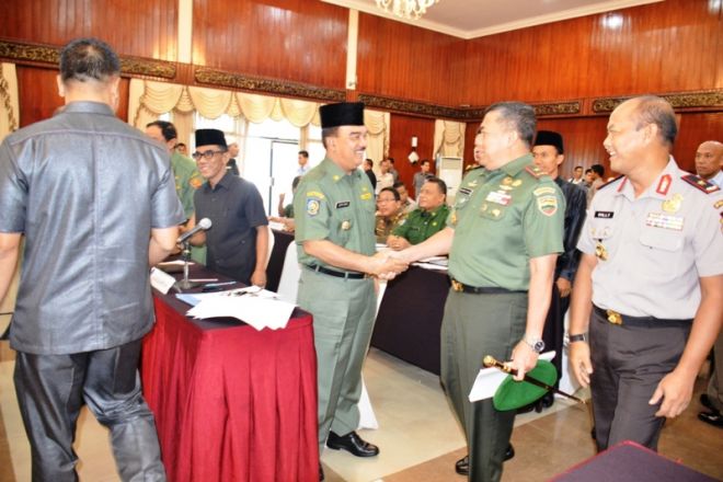 Jefry Keluhkan Campur Tangan Rohul