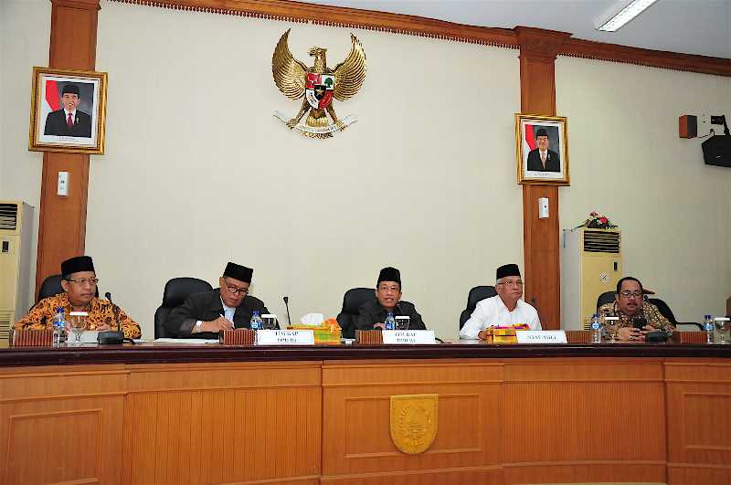 Kampar Tak Kunjung Selesaikan Konflik Lahan PTPN V dengan Desa Sinamanenek