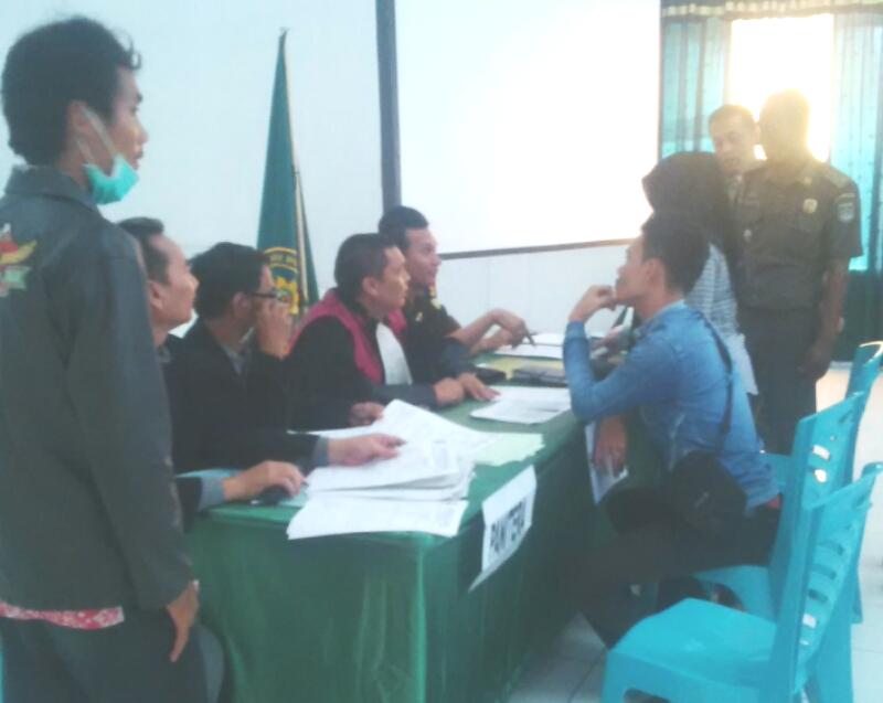 Lempar Uang di Depan Hakim, Seorang Ibu di Dumai Nyaris di Tuntut