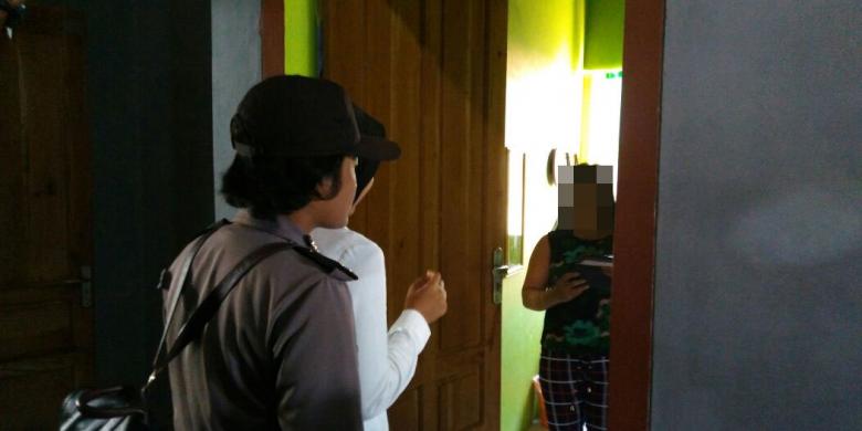 Polwan Ini Mengintip Pasangan Mesum di Kamar, Begini Ceritanya...