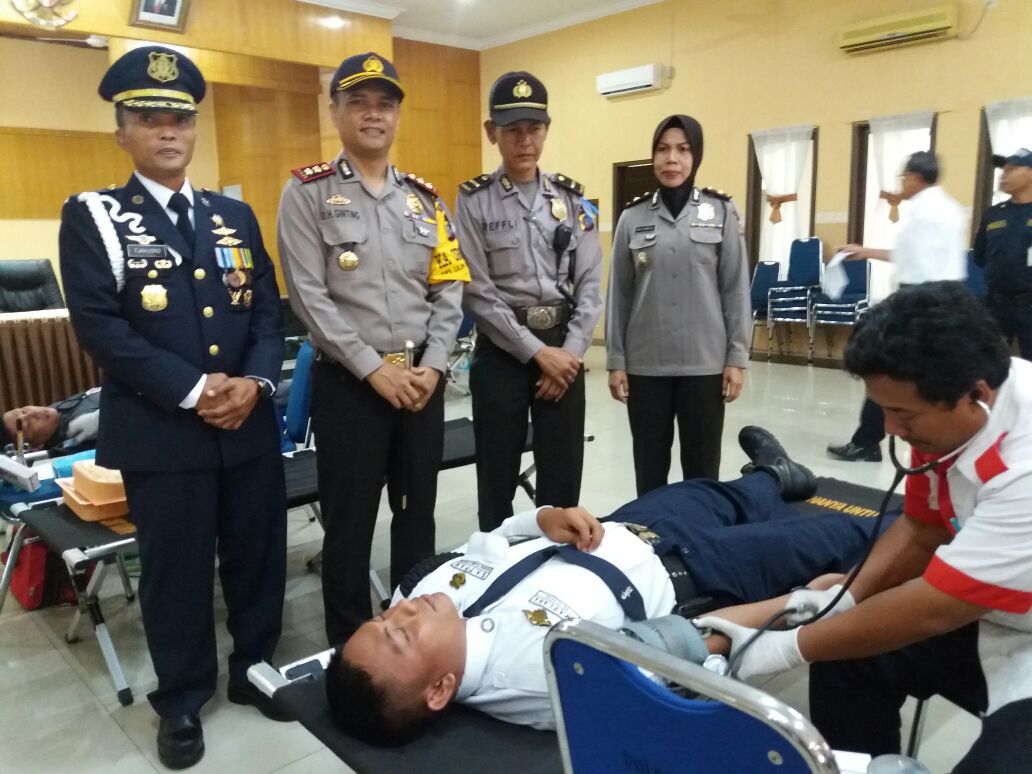 Satpam Posisi Strategis Dalam Perlindungan Dunia Usaha