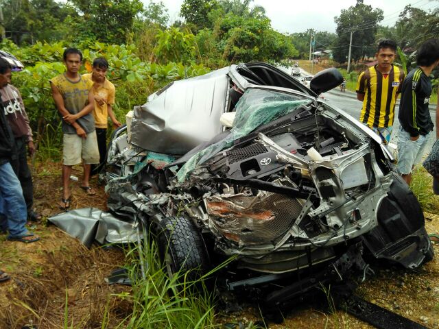 Kecelakaan di Lintas Timur, Dua Orang Terluka