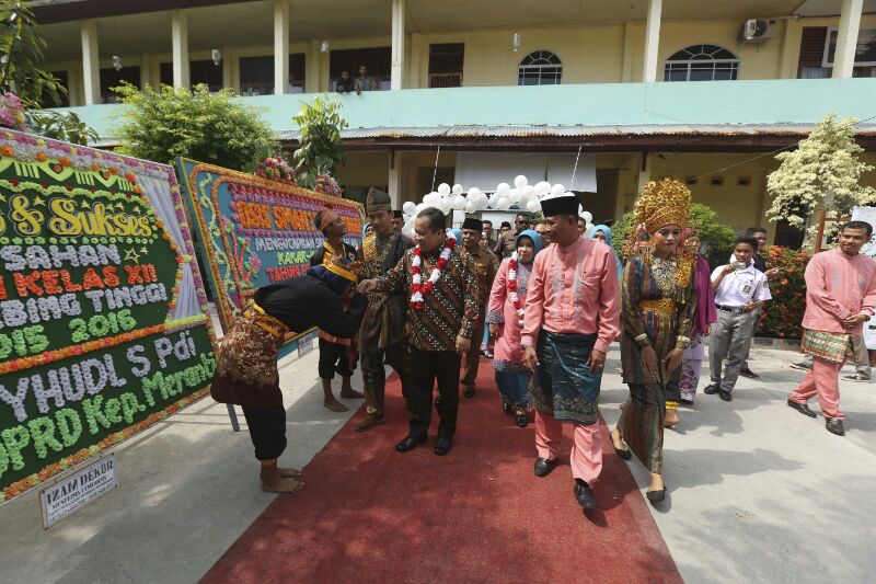 Tidak Zamannya Lagi Tak Kuliah, Irwan: Adik-adik Sekarang Jauh Lebih Baik dari Kami