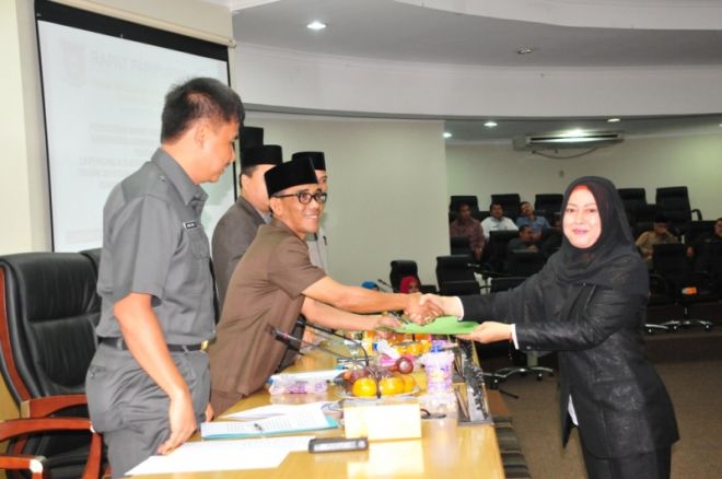 Tiga Ranperda Kampar Disahkan
