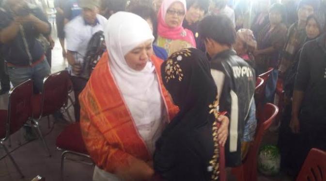 Usai Serahkan Bantuan, Khofifah Tinjau Lokasi Awan Panas Sinabung