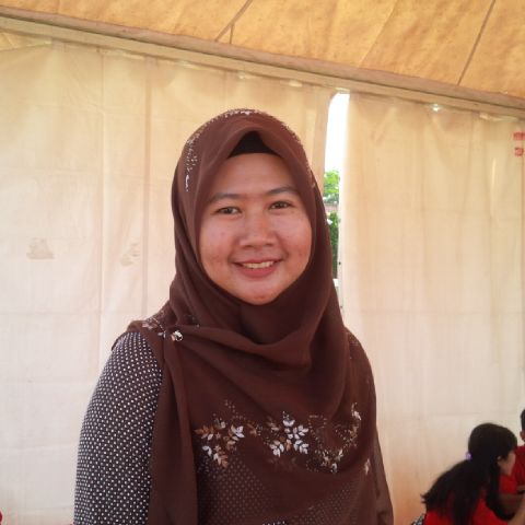 Walah..Makan Sambil Minum Teh Tidak Bagus Buat Darah..