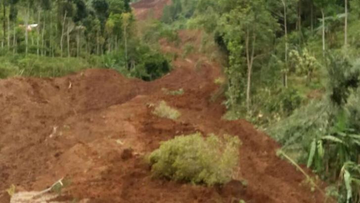 Ponorogo Diterjang Longsor, Puluhan Orang Tertimbun Tanah