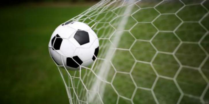 Jadwal Lengkap Siaran Langsung Bola Malam Ini