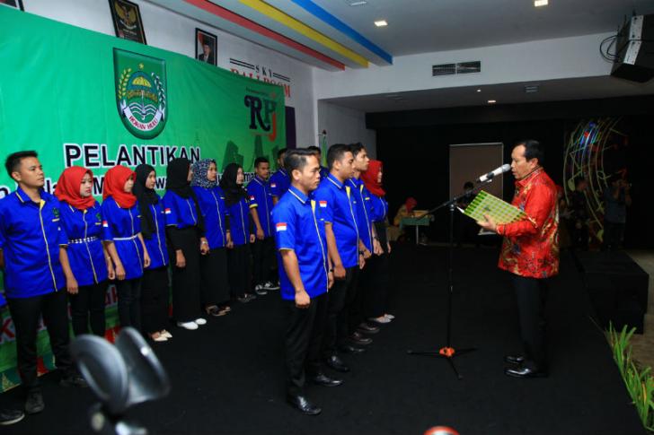 Lantik Pengusur Ipmarohu Sumut, Ini Pesan Plt Bupati Rohul