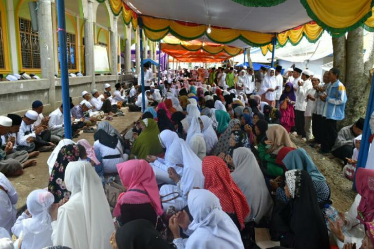 Ribuan Masyarakat Hadiri Haul ke-80 Syekh Abdurrahman Siddiq