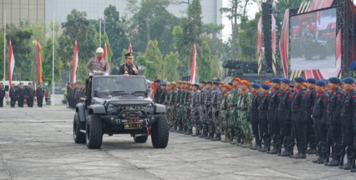 Pmpin Upacara Hari Bhayangkara ke-78, Ini Pesan Kapolda Riau