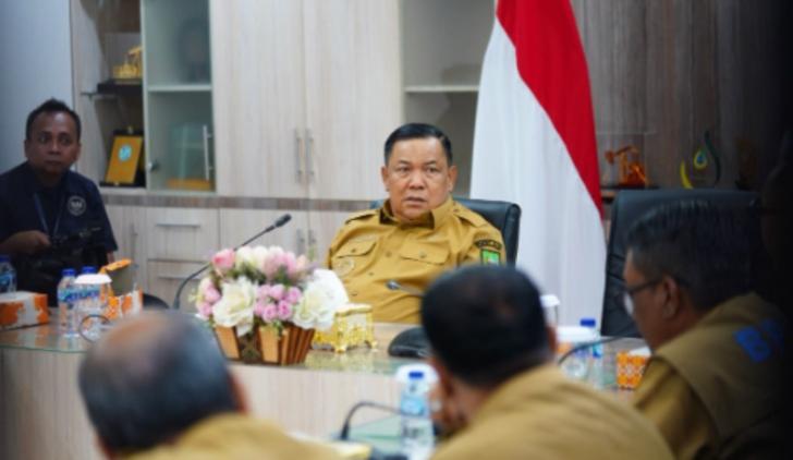 Plt Gubernur Riau : Desa Jadi Garda Terdepan Pencegahan Karhutla