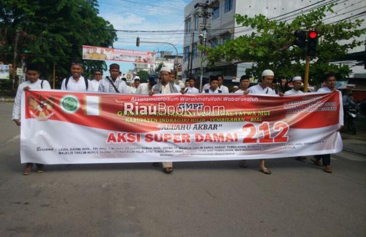 Aksi Kawal Fatwa MUI di Inhil, 'Kami Minta Ahok Ditahan'