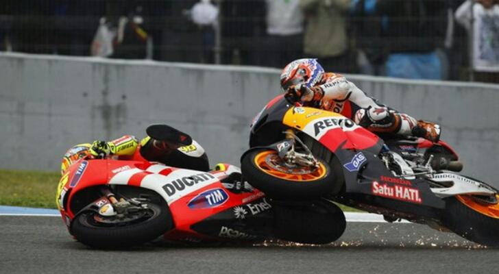 Insiden Rossi dengan Marquez Dinilai Ciderai Citra MotoGP