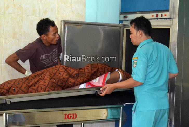 Polsek Bukit Kapur Tangani Temuan Jasad Wanita Tanpa Identitas Didalam Kamar Kontrakan