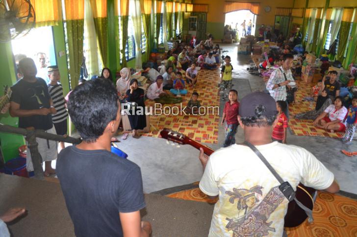 Sebanyak 33 Kepala Keluarga Telah Meninggalkan Gedung Pengungsian Korban Kebakaran