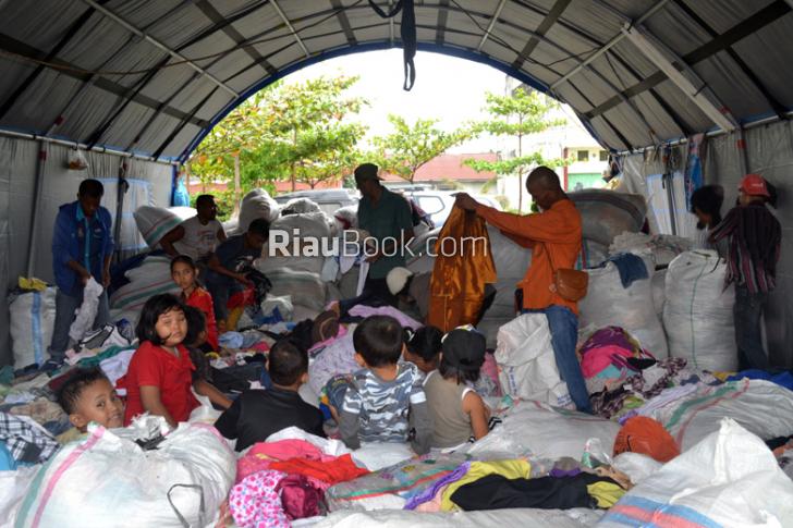 Posko Utama Kebakaran Dumai Akan Serahkan Pakaian Bekas ke Dinas Sosial