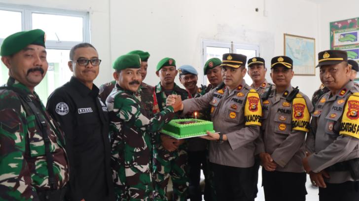 Jalin Sinergitas, Polres Kepulauan Meranti Rayakan HUT TNI Ke-79 di Kantor Koramil
