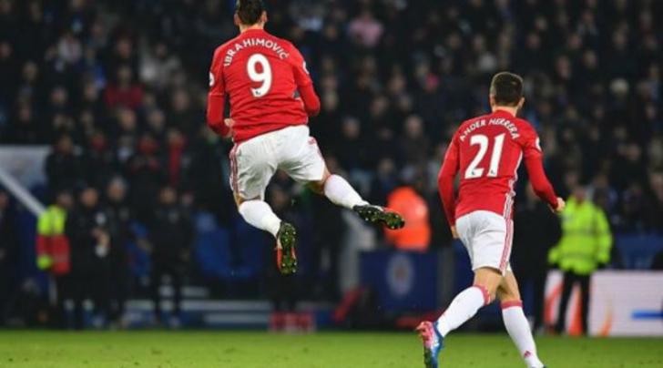Manchester United Gilas Leicester City 3-0