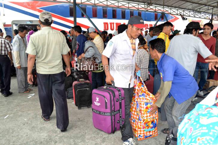 Cuaca Sedikit Buruk, Pelayaran Batam Menuju Dumai di Hadang Gelombang