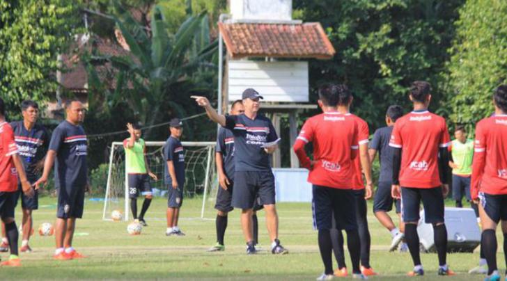 Siapa Striker Impor Baru Bali United?