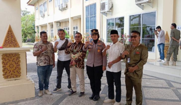 Polsek Pangkalan Kerinci Imbau Masyarakat Tidak Termakan Isu Hoax di Medsos