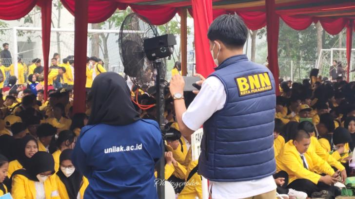 Kepala BNNK Pekanbaru Bekali 2.900 Mahasiswa Baru Unilak tentang Bahaya Narkoba