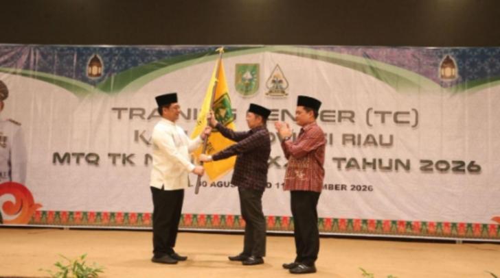 Sekda Riau Lepas Keberangkatan 56 Kafilah Mengikuti MTQ Nasional 2026