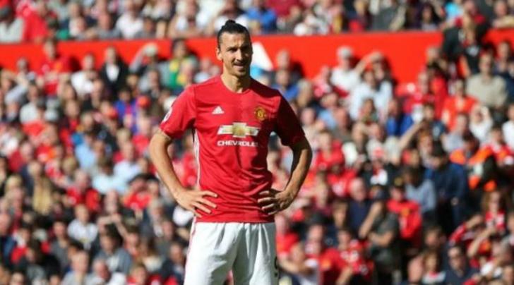 Absen Melawan Arsenal, Ibrahimovic : Saya Harus Profesional