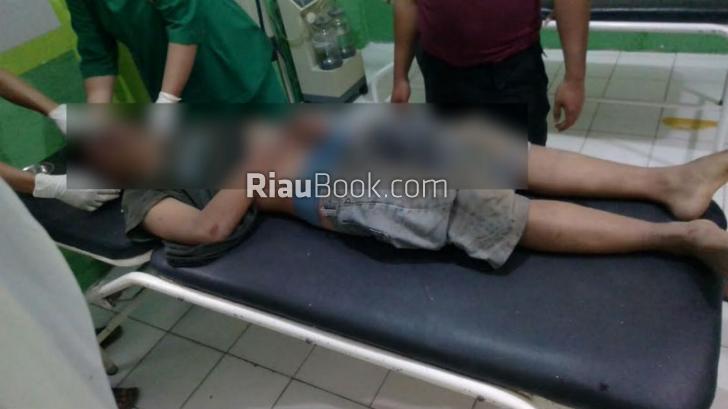 Diduga Pelaku Kriminal, Seorang Pemuda Tewas Digebuk Warga