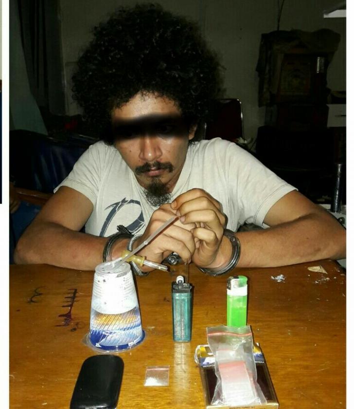 Polsek Mandau Ringkus Pengedar Narkoba di Kediamannya