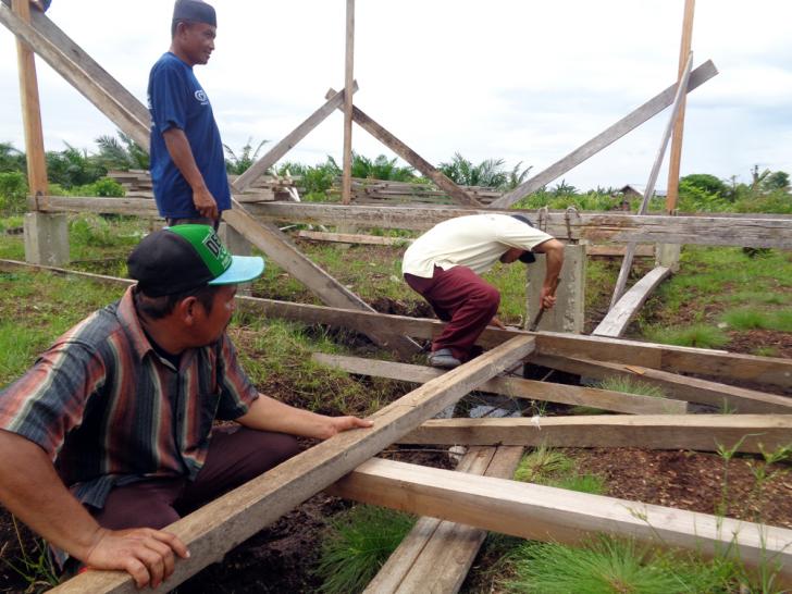 Seperti Tidak Tersentuh, Yayasan Serai Dirikan Masjid di Pelosok Dumai