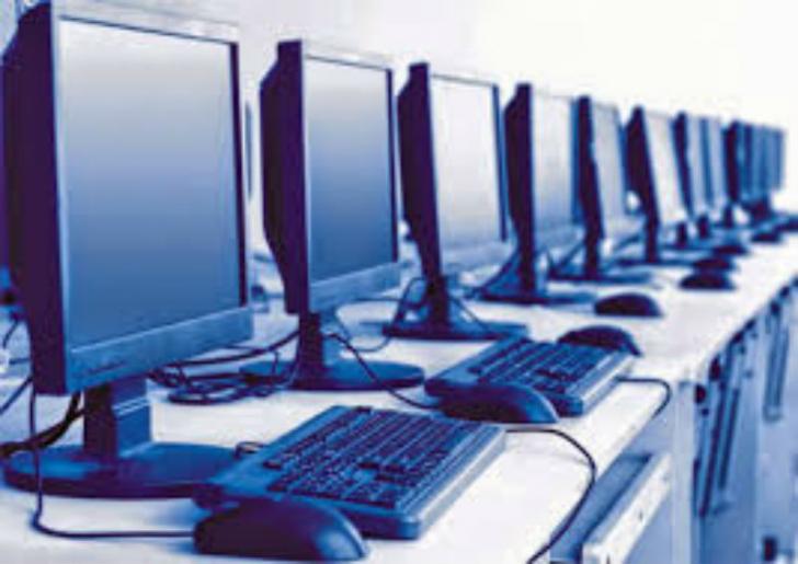 Pemkab/kota di Riau Harus Keluarkan Aturan Jam Operasional Warnet