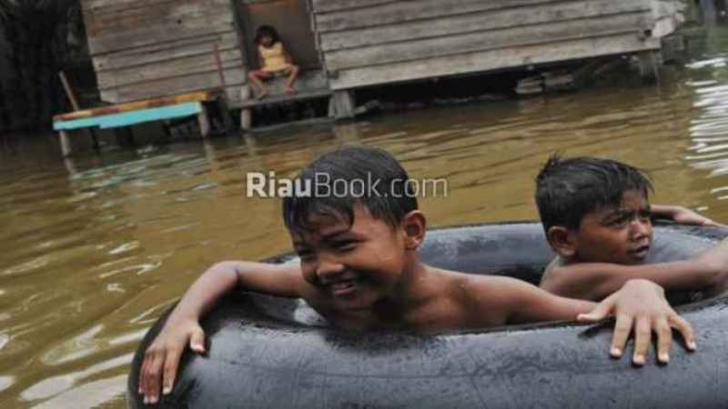 Kampar-Rohul Dulu Bersitegang, Kini Sama Menderita Akibat Banjir dan Sama Dijatahi Rp250 Juta