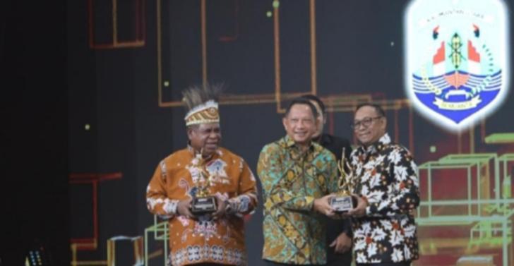 Pemprov Riau Terima Penghargaan sebagai Daerah yang Peduli Pengendalian Inflasi