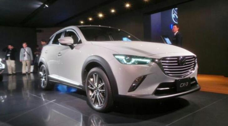 Mazda CX-3 Siapa Tantang Honda HR-V, Minat?