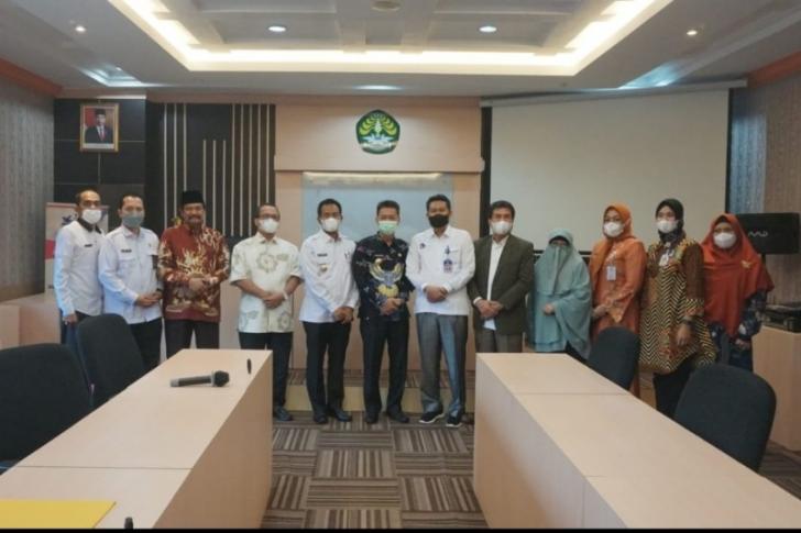 Bupati Rohil Audiensi ke UNRI Bahas Kerjasama Beasiswa