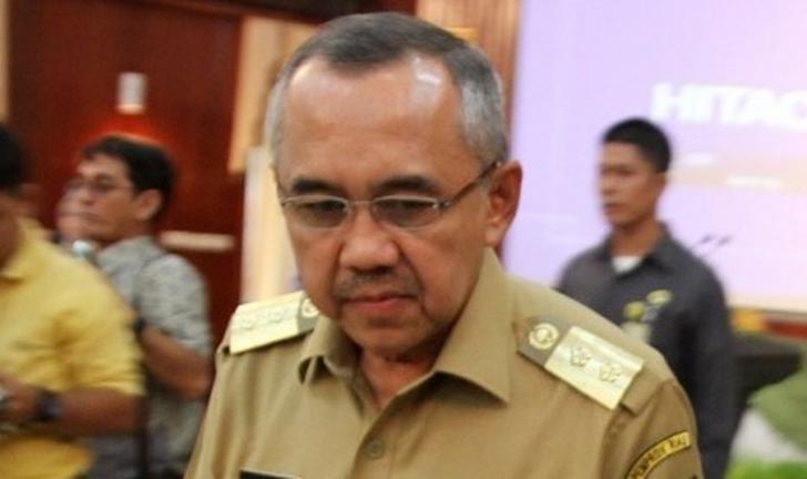 Hentikan Bencana Asap, Gubernur Riau Harapkan Allah Beri Hujan